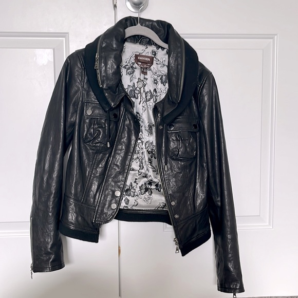 Danier leather jacket - Picture 1 of 2
